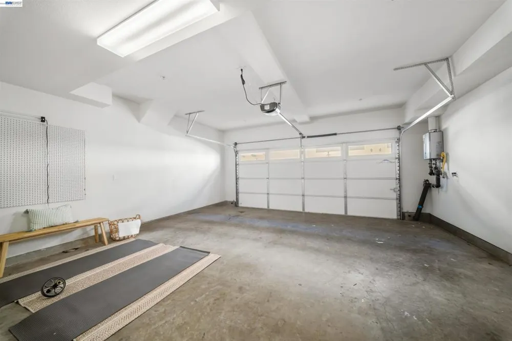 479 Diller St Alameda, CA 94501