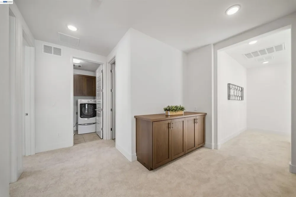 479 Diller St Alameda, CA 94501