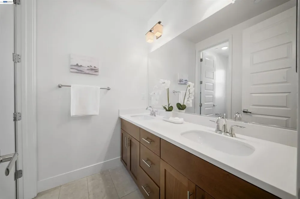 479 Diller St Alameda, CA 94501