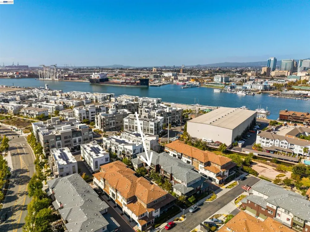 479 Diller St Alameda, CA 94501