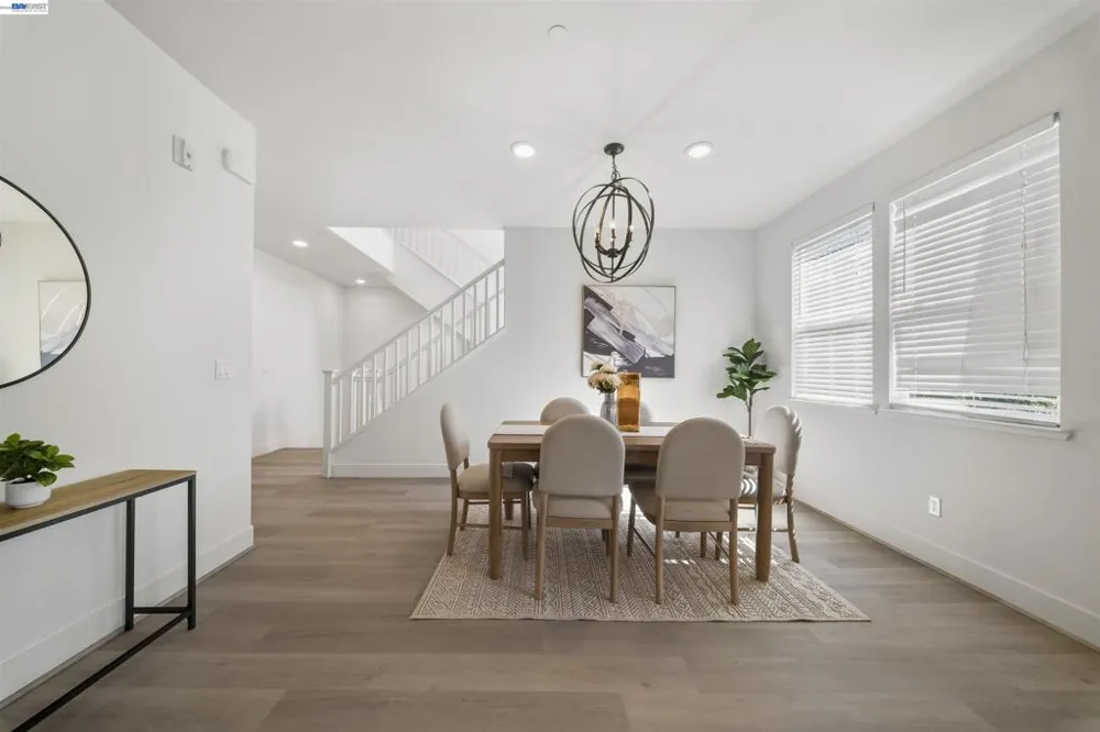 479 Diller St Alameda, CA 94501