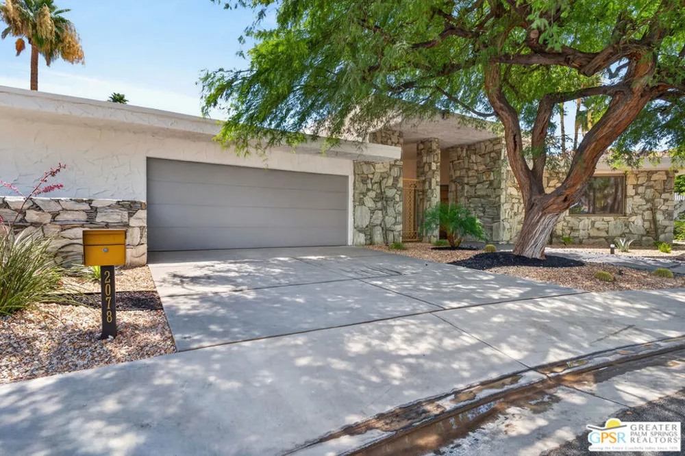 2078 S Chico Drive Palm Springs, CA 92264