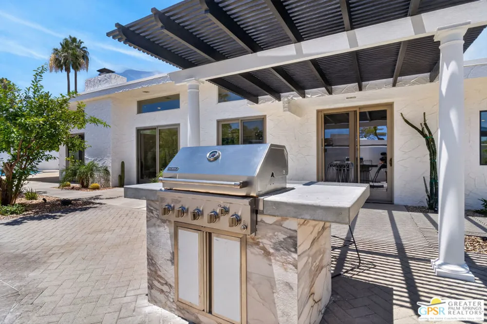2078 S Chico Drive Palm Springs, CA 92264