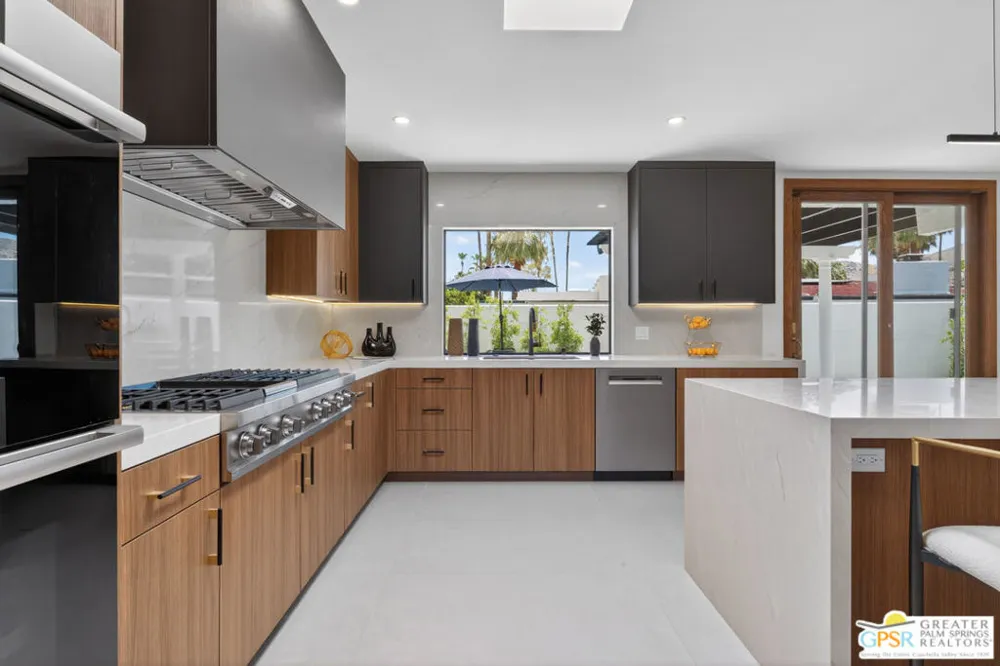 2078 S Chico Drive Palm Springs, CA 92264