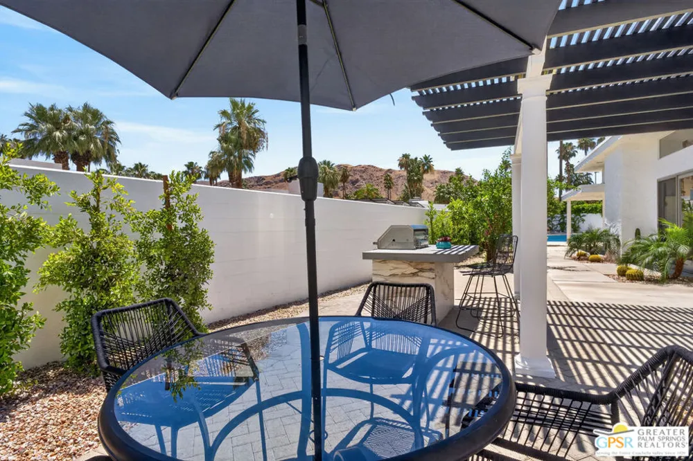 2078 S Chico Drive Palm Springs, CA 92264