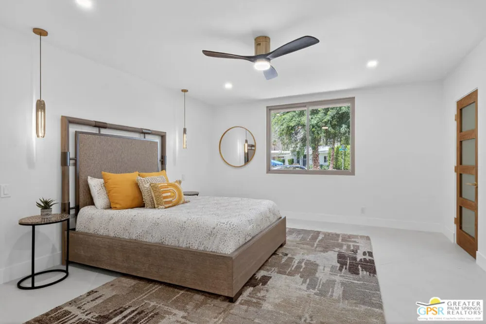 2078 S Chico Drive Palm Springs, CA 92264
