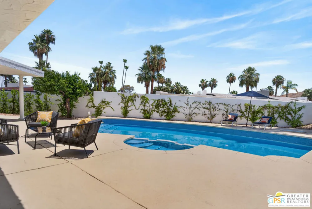 2078 S Chico Drive Palm Springs, CA 92264