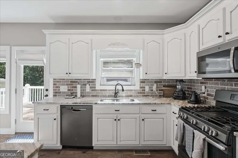 5347 Grandview RD Jasper, GA 30143
