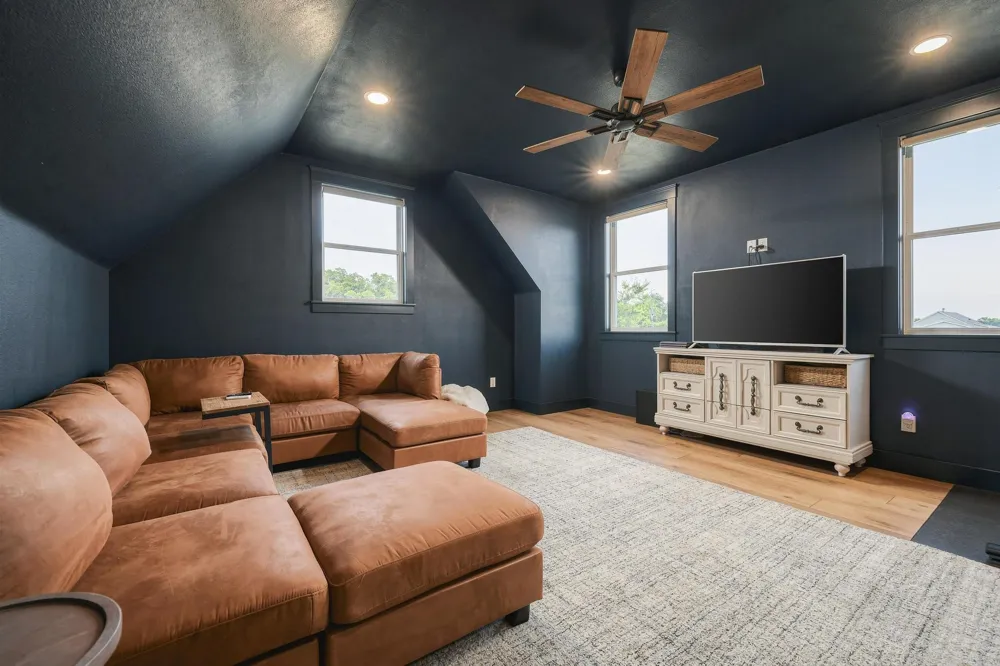 1589 County Road 4720 Wolfe City, TX 75496
