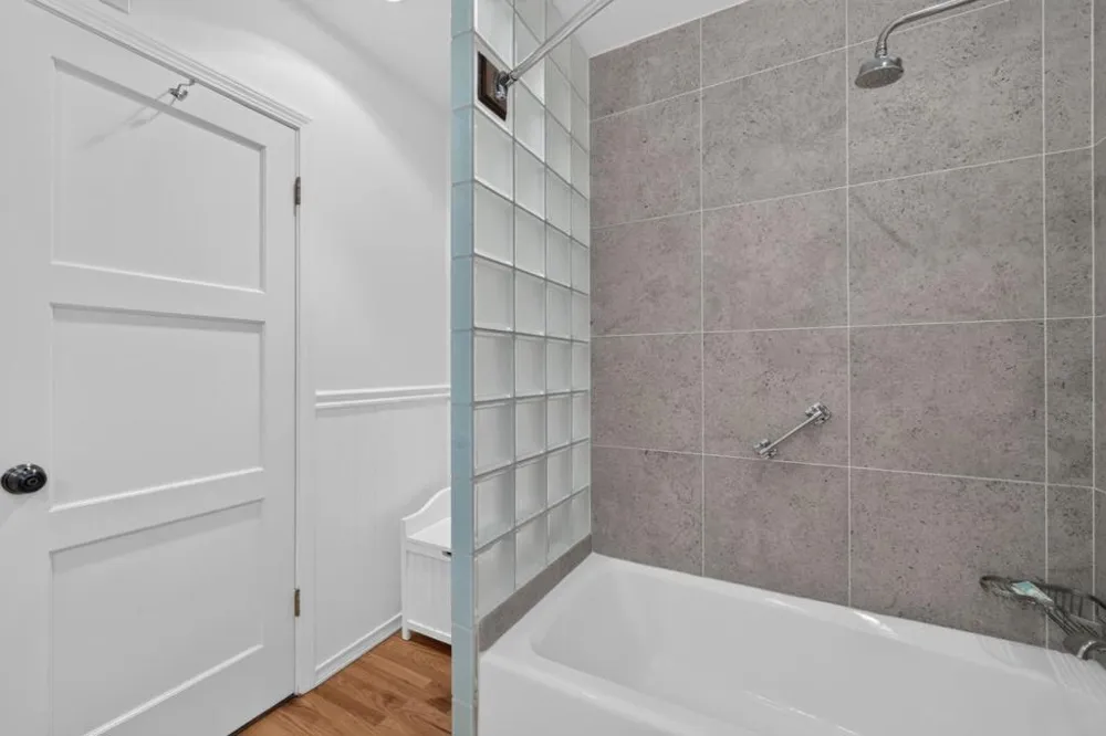 17445 Pleasant View Avenue Monte Sereno, CA 95030