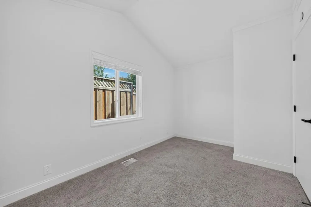 17445 Pleasant View Avenue Monte Sereno, CA 95030
