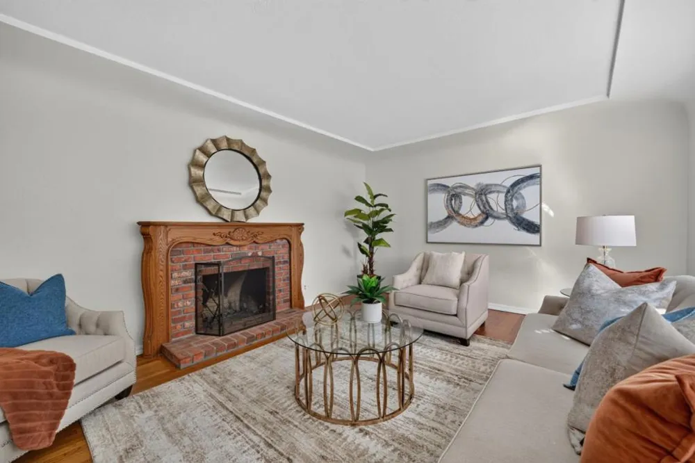 17445 Pleasant View Avenue Monte Sereno, CA 95030