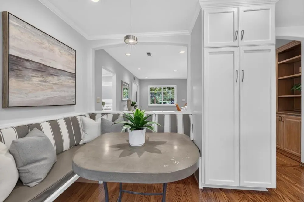 17445 Pleasant View Avenue Monte Sereno, CA 95030