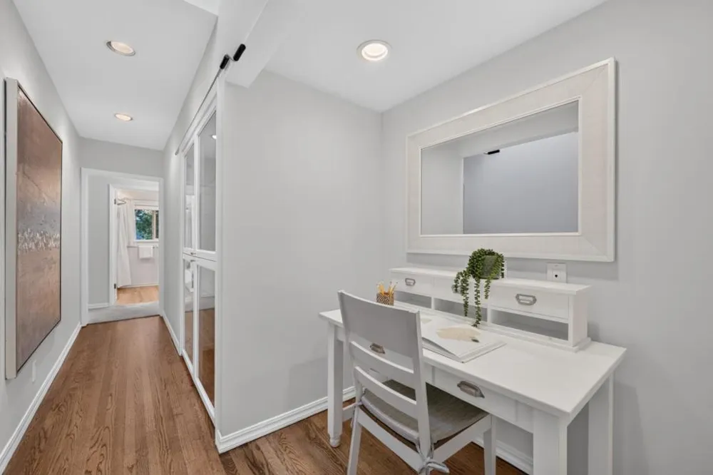 17445 Pleasant View Avenue Monte Sereno, CA 95030