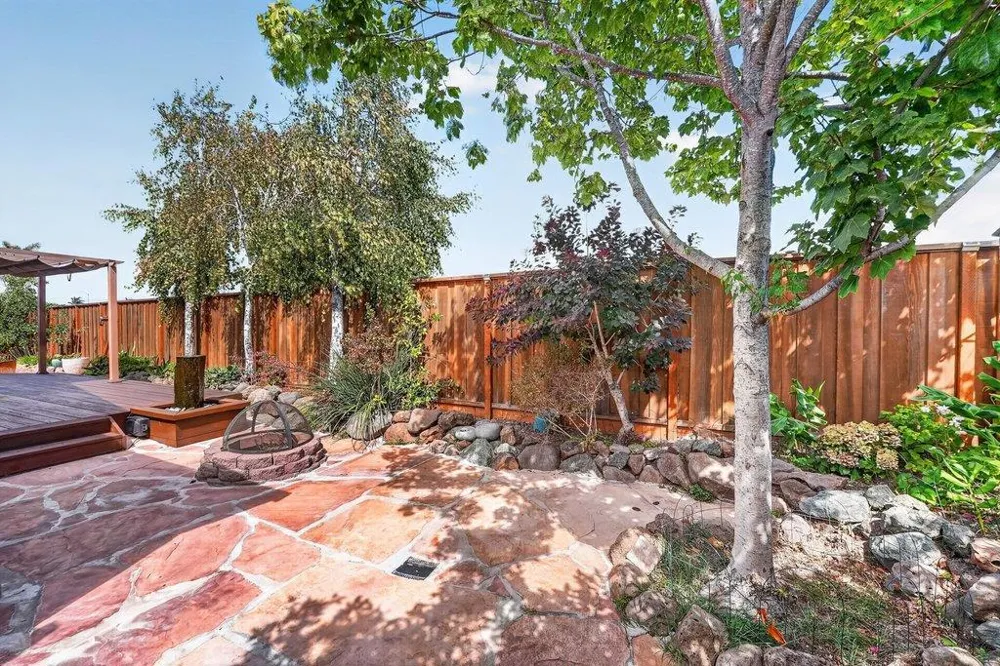 722 Heather Court Watsonville, CA 95076