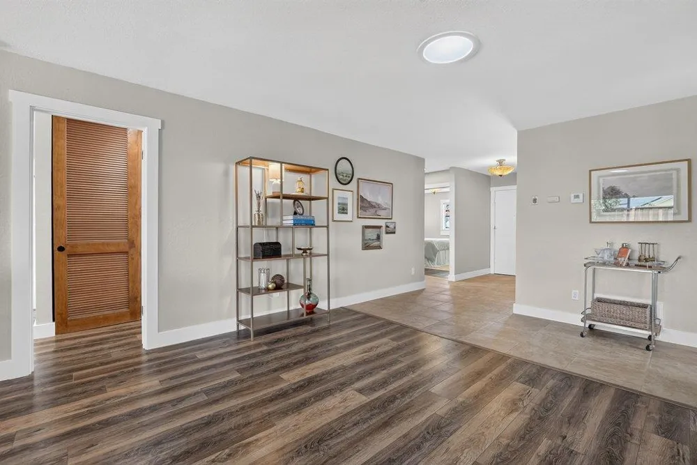 722 Heather Court Watsonville, CA 95076