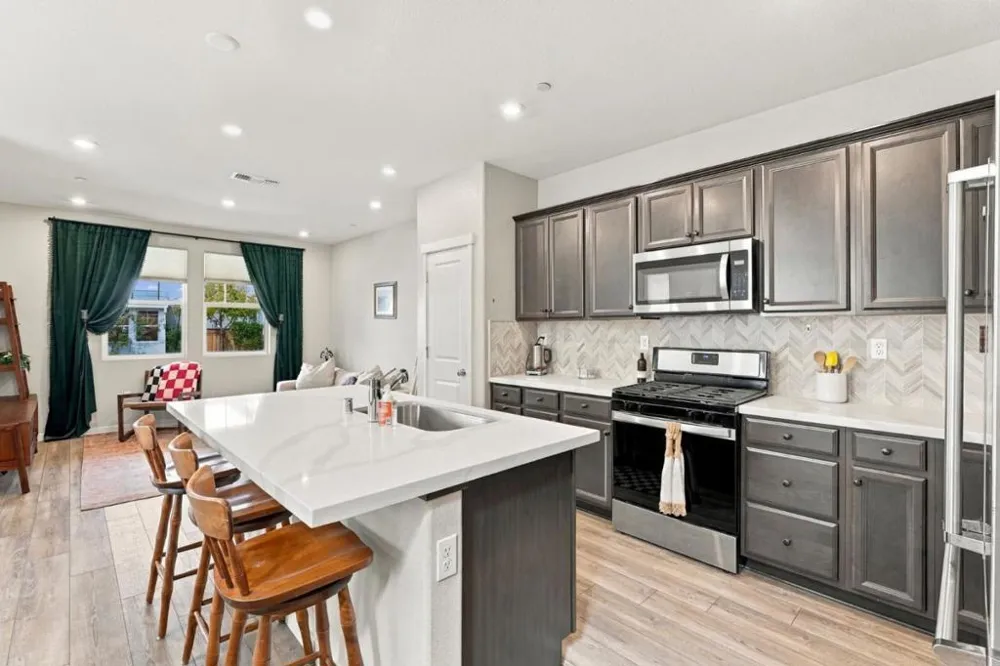 2229 S Snell Lane Mountain House, CA 95391