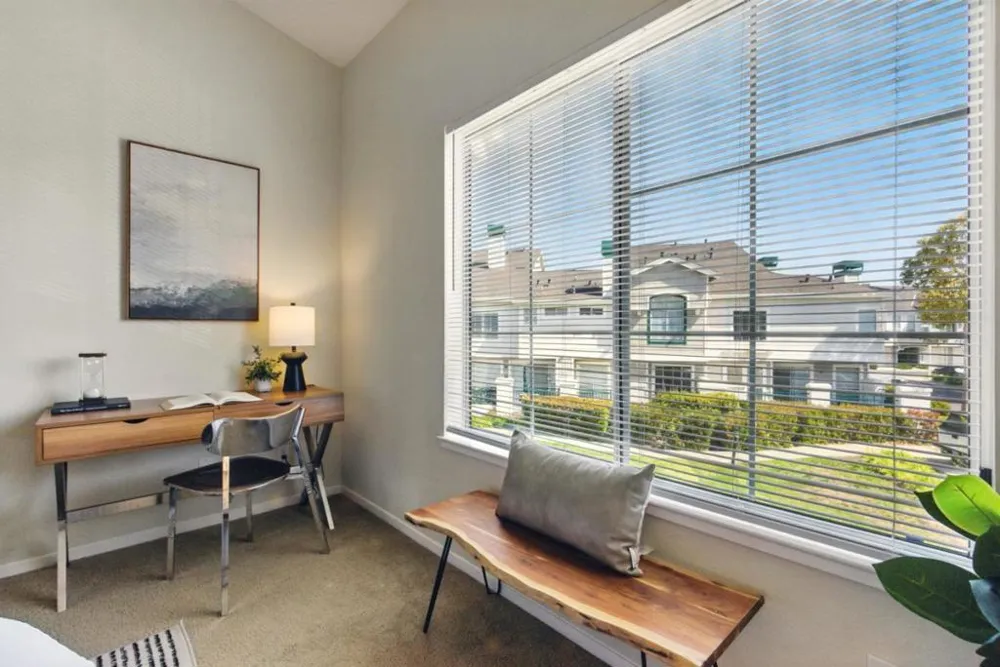 583 Shoal Circle Redwood City, CA 94065
