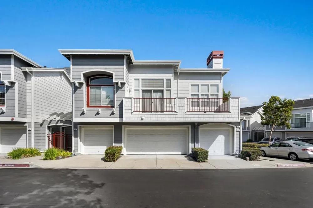 583 Shoal Circle Redwood City, CA 94065