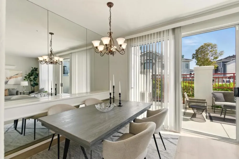 583 Shoal Circle Redwood City, CA 94065