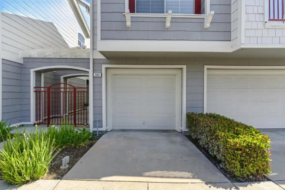 583 Shoal Circle Redwood City, CA 94065