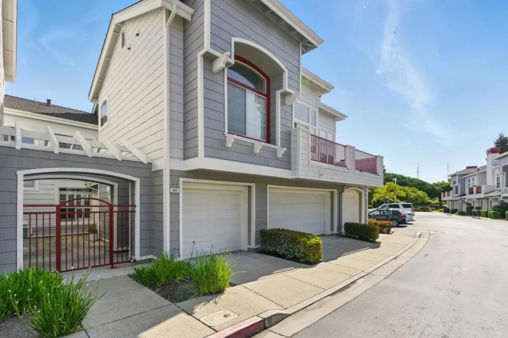 583 Shoal Circle Redwood City, CA 94065