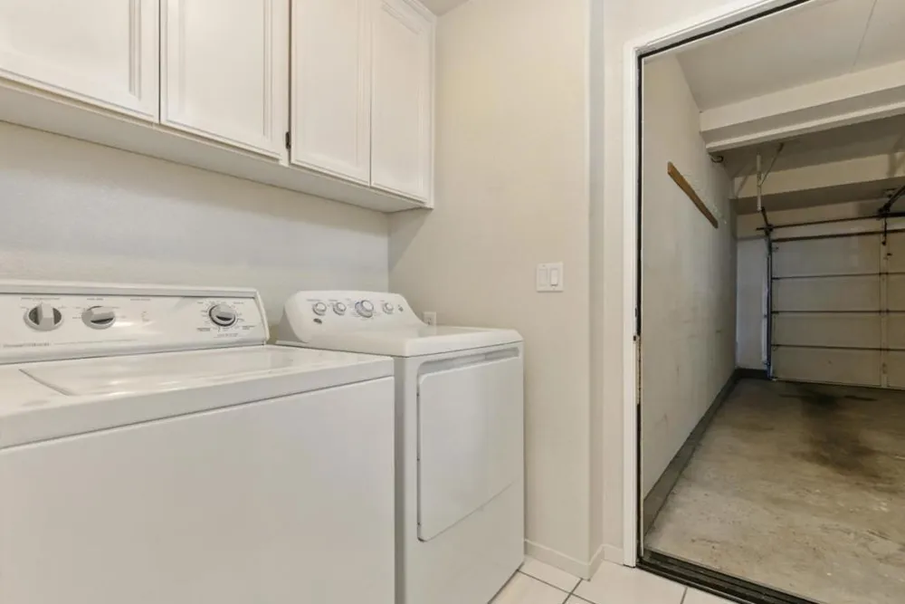 583 Shoal Circle Redwood City, CA 94065