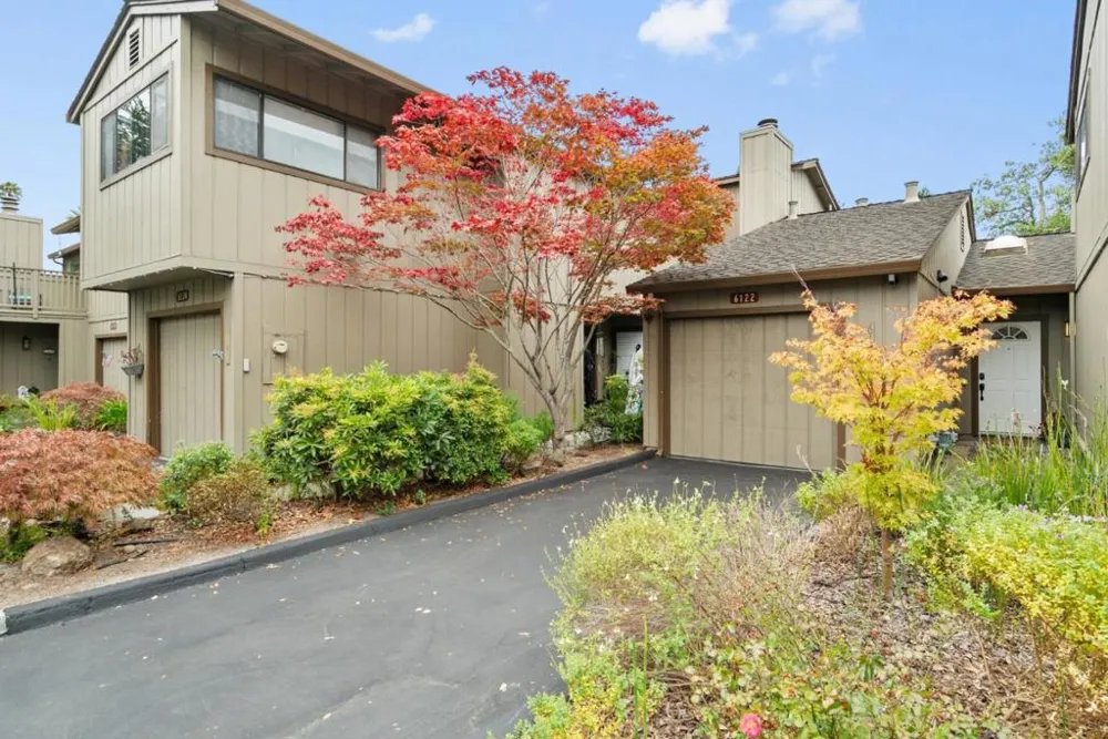 6122 Sheraton Place Aptos, CA 95003