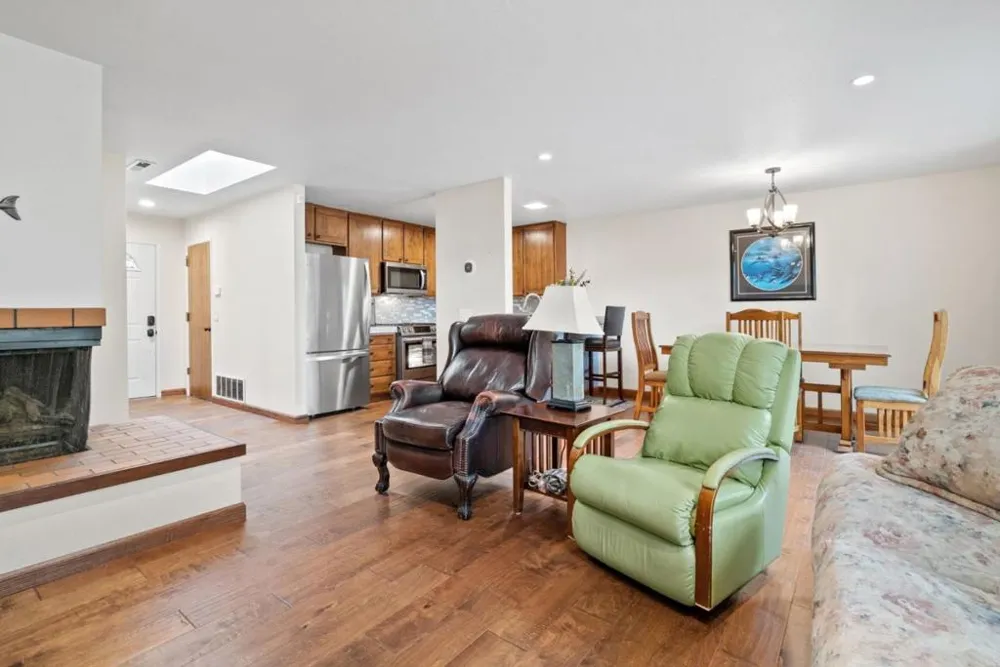 6122 Sheraton Place Aptos, CA 95003