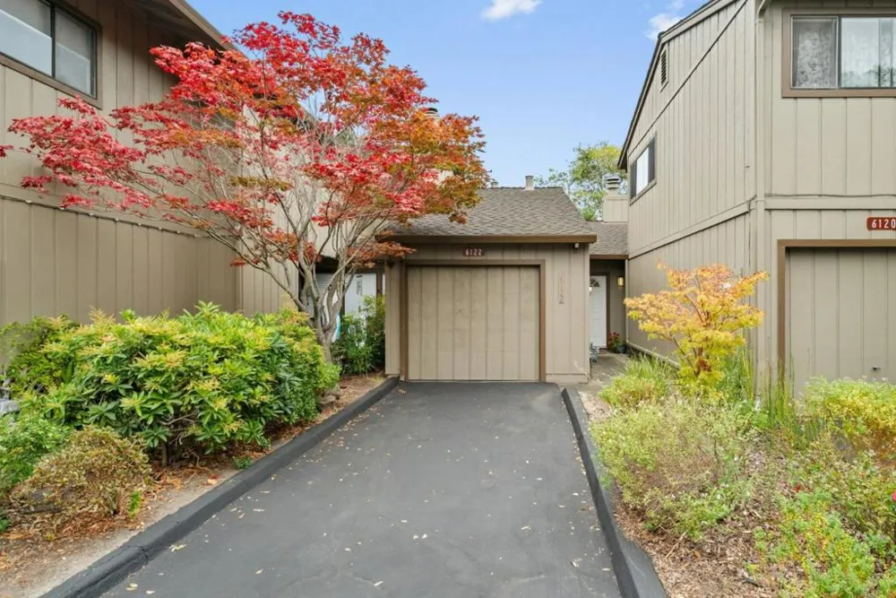 6122 Sheraton Place Aptos, CA 95003