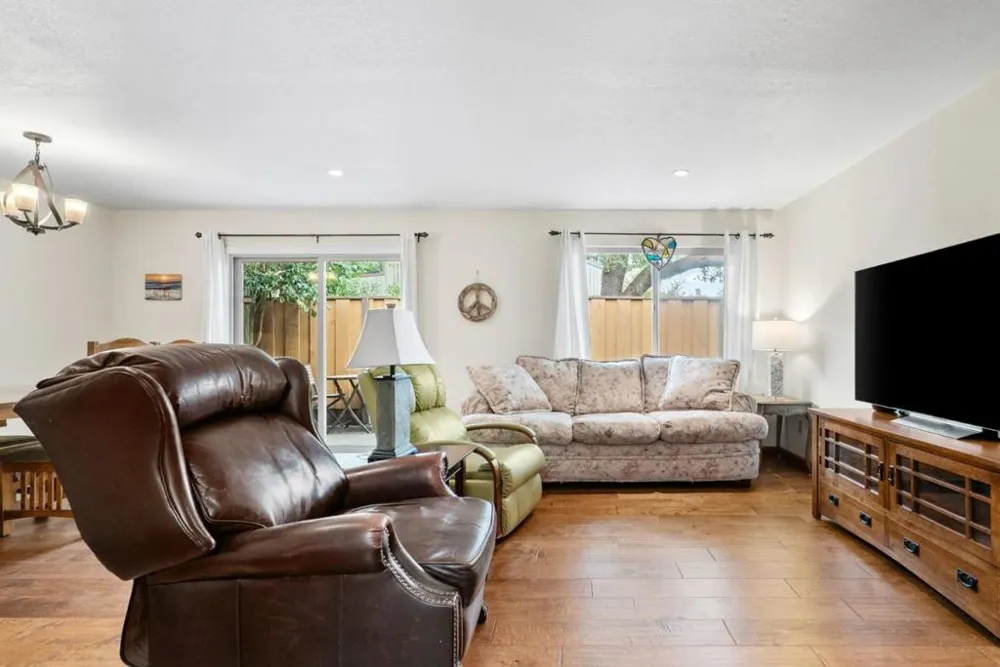 6122 Sheraton Place Aptos, CA 95003