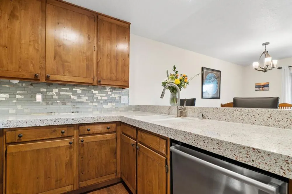 6122 Sheraton Place Aptos, CA 95003