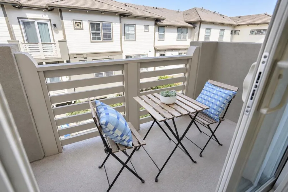 2823 Olivares Lane San Mateo, CA 94403