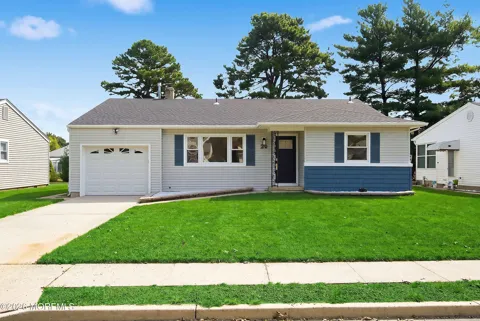 26 Nostrand Drive