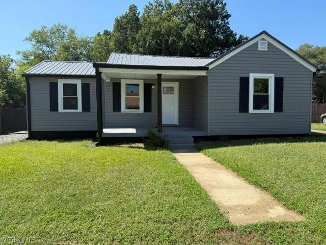 1009 Poplar Street Reidsville, NC 27320