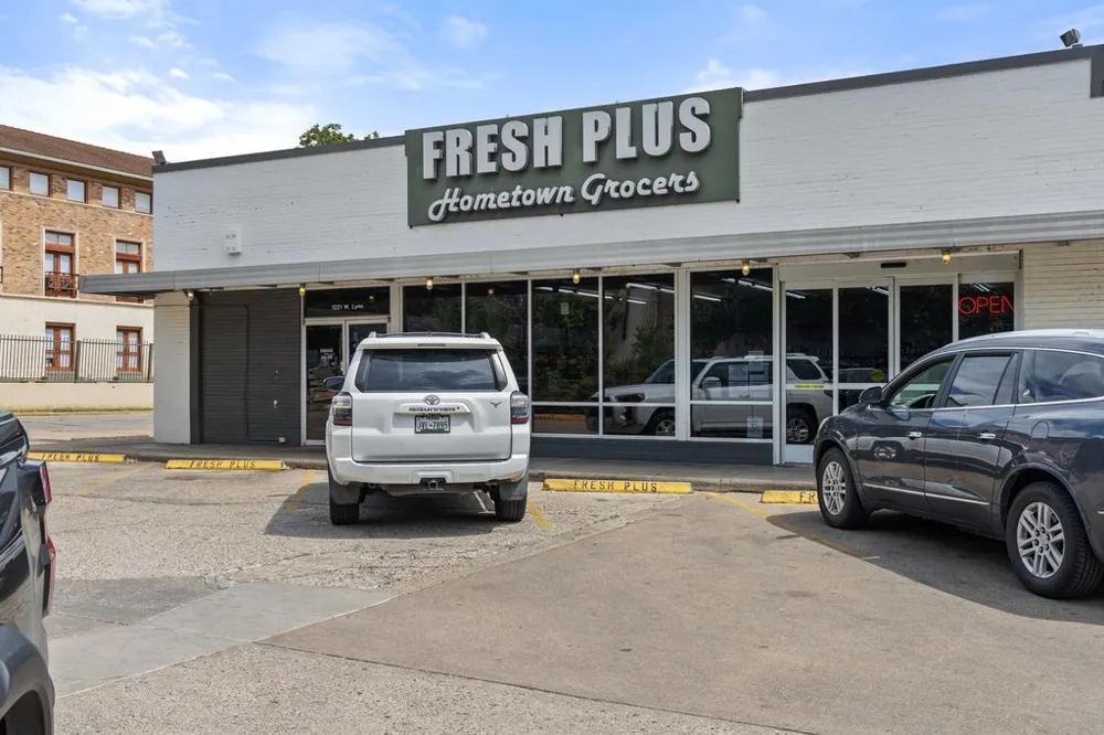 1210 Windsor Road #209 Austin, TX 78703