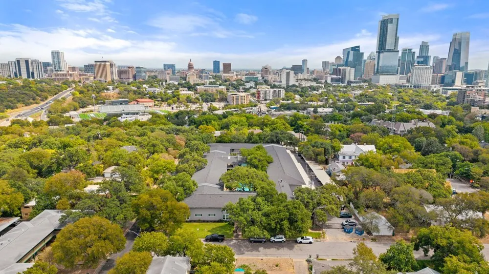 1210 Windsor Road #209 Austin, TX 78703