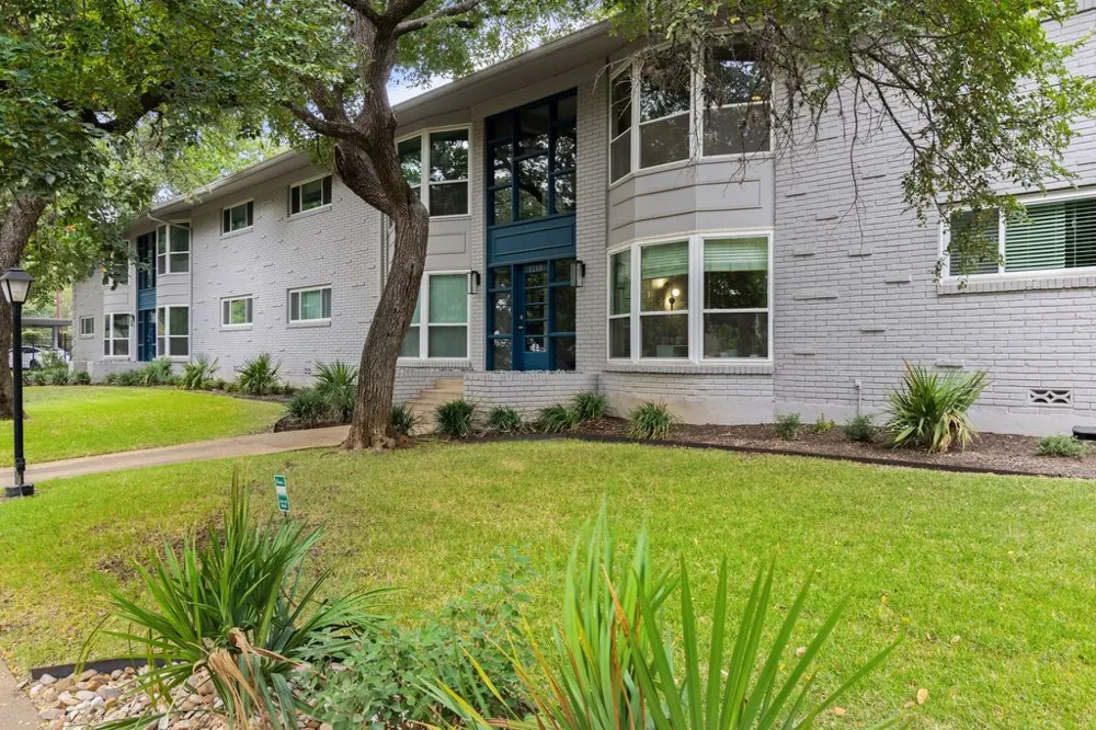 1210 Windsor Road #209 Austin, TX 78703