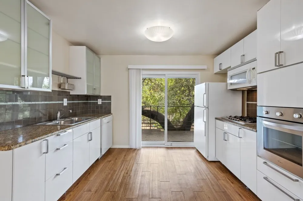 1210 Windsor Road #209 Austin, TX 78703