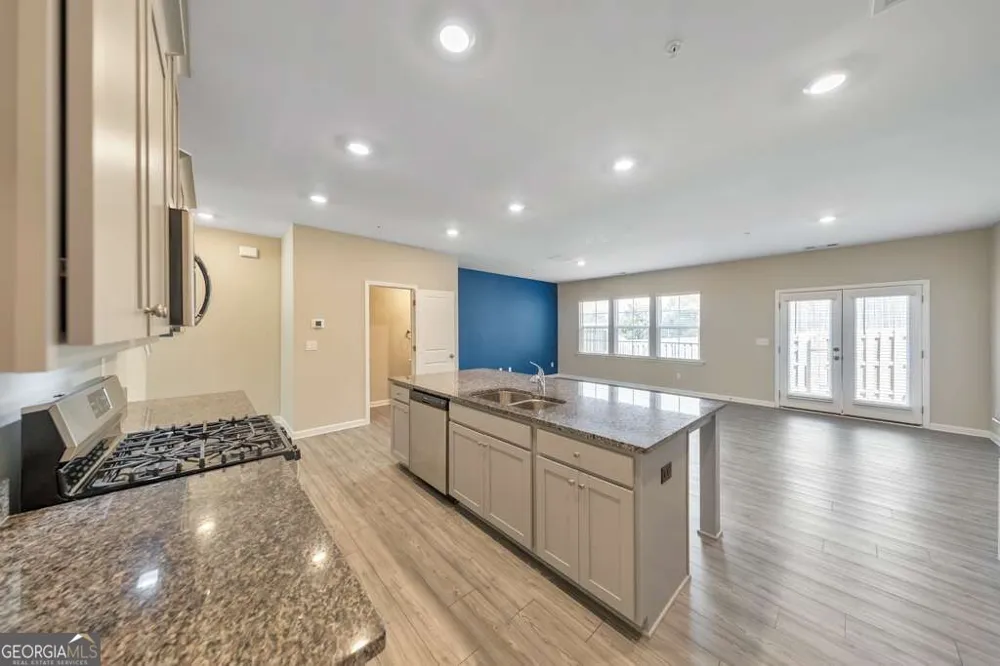 1005 Cherryfield RUN Marietta, GA 30008