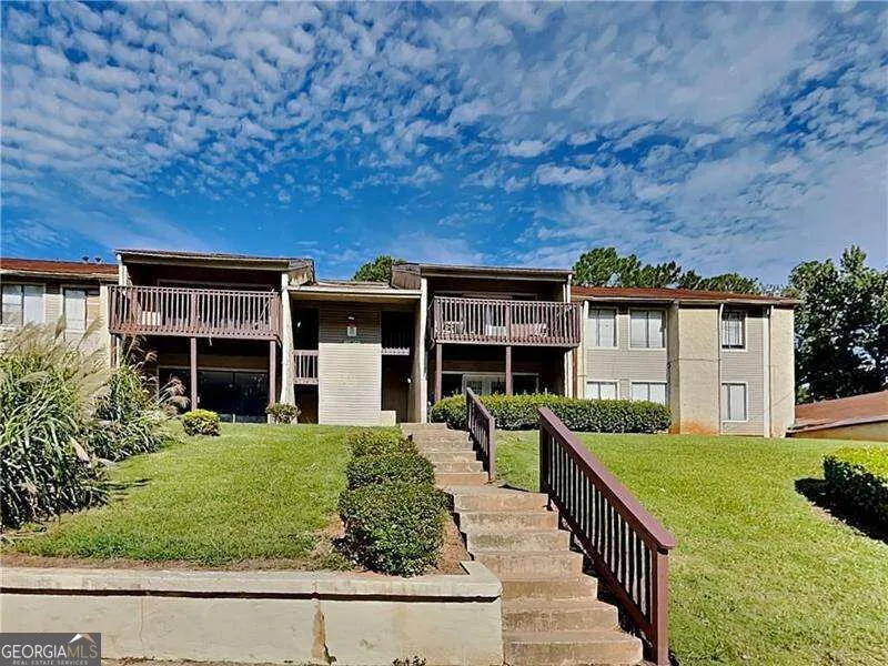 3575 Oakvale RD Decatur, GA 30034