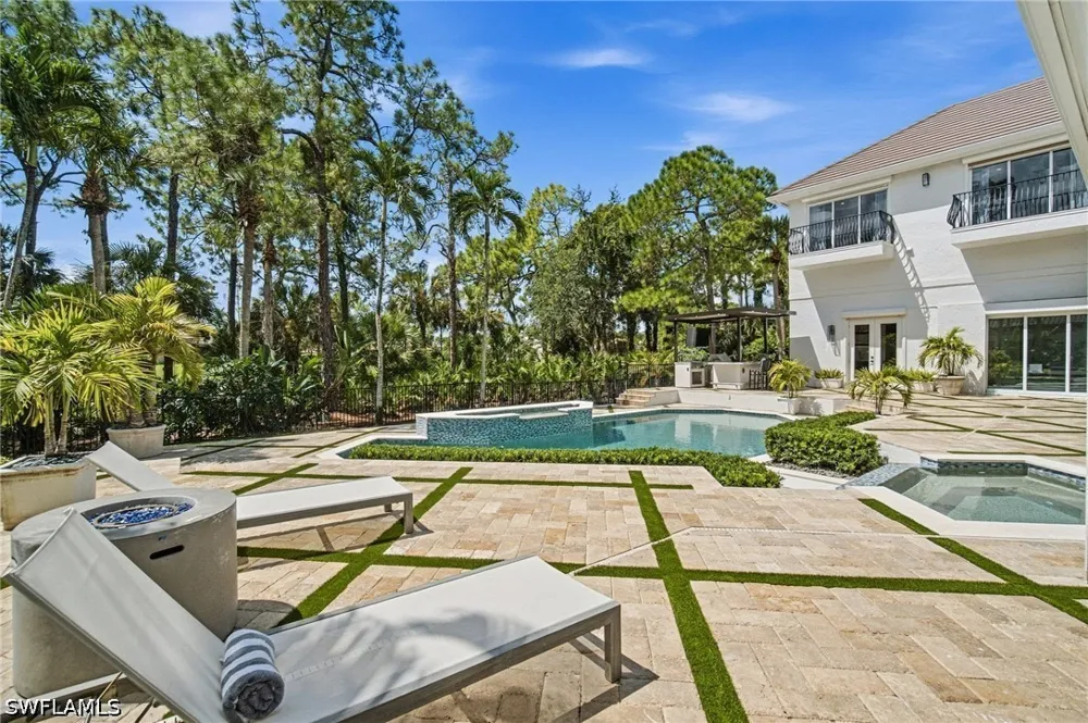 Buckthorn Way Naples, FL 34105