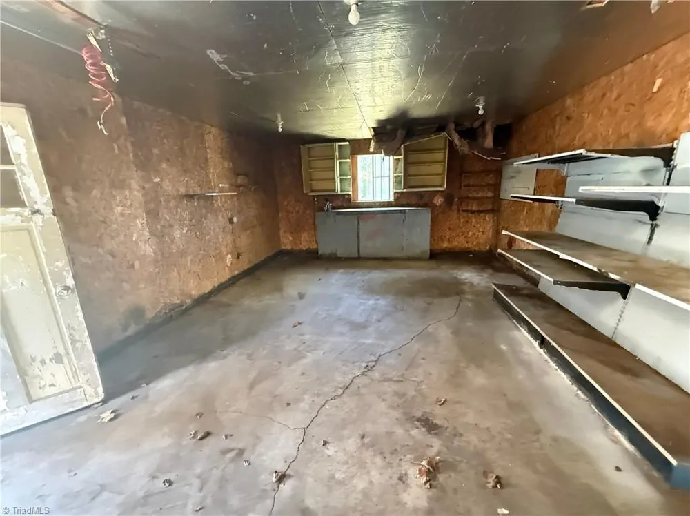 5170 NC Highway 700 Eden, NC 27288