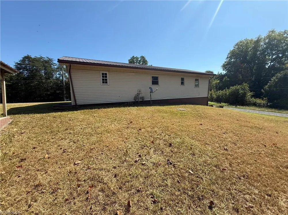 5170 NC Highway 700 Eden, NC 27288
