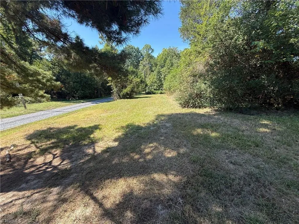 5170 NC Highway 700 Eden, NC 27288