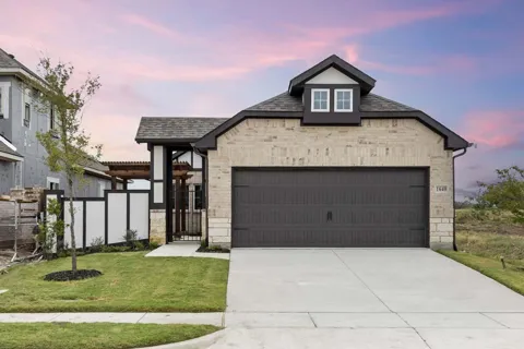 1640 Edgeway Drive