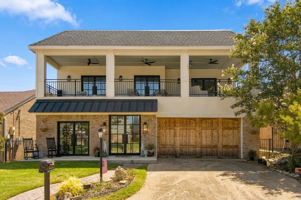 46 Crown Place Richardson, TX 75080