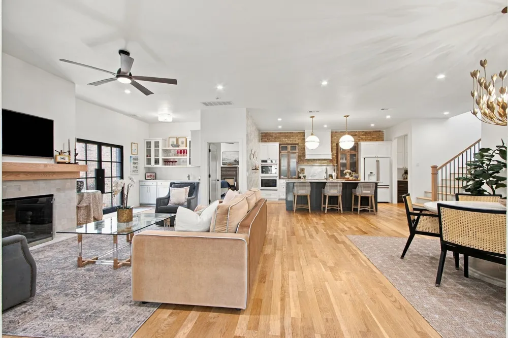 46 Crown Place Richardson, TX 75080