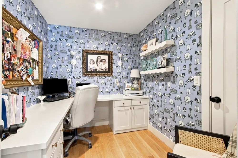 46 Crown Place Richardson, TX 75080