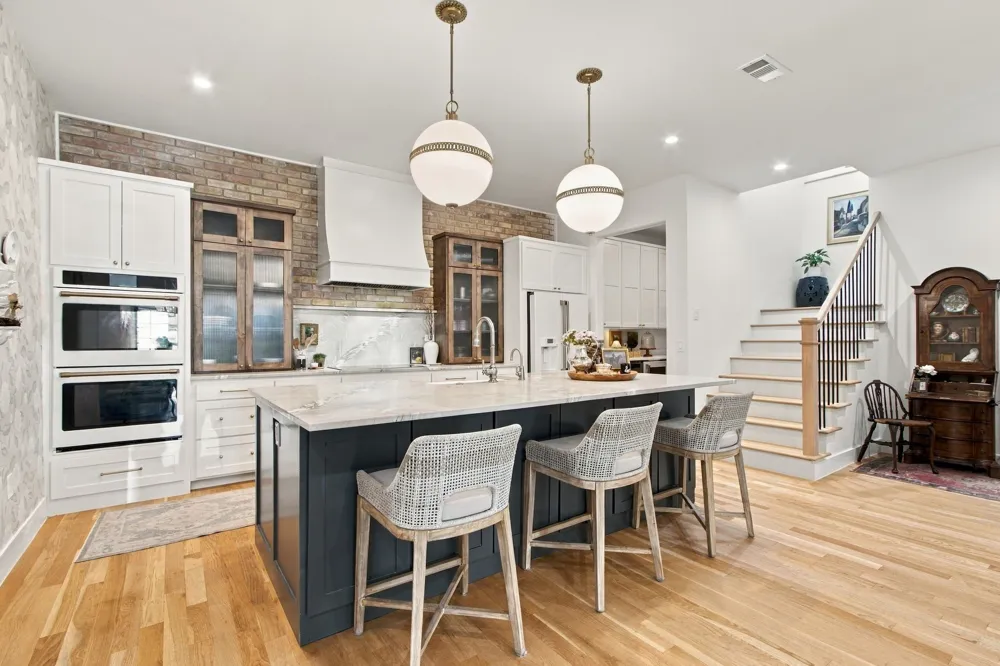 46 Crown Place Richardson, TX 75080